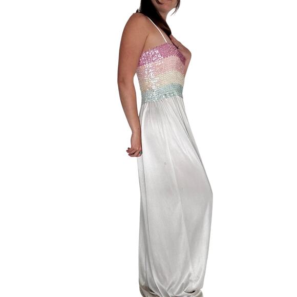 Vintage Y2K Pastel Sequins & Polyester White Dress Full Length Gown Elastic - Picture 4 of 13